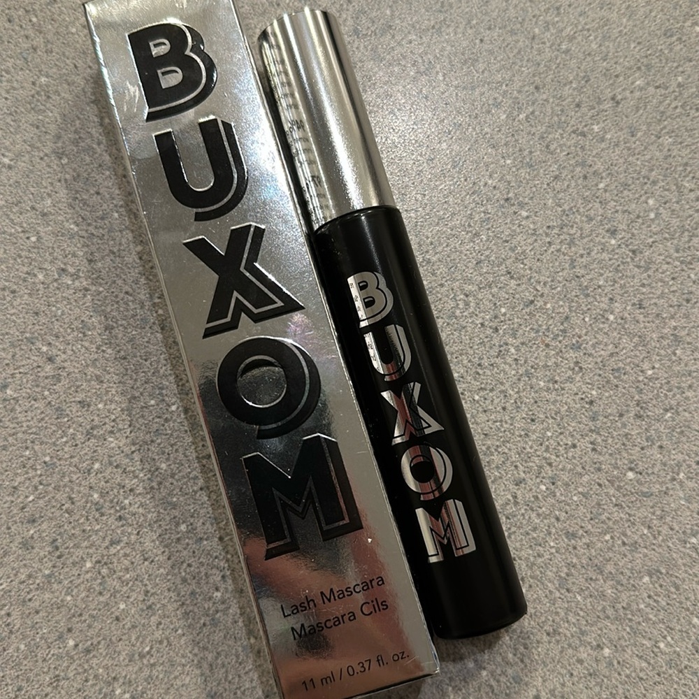 BUXOM-Lash Mascara- Blackest Black